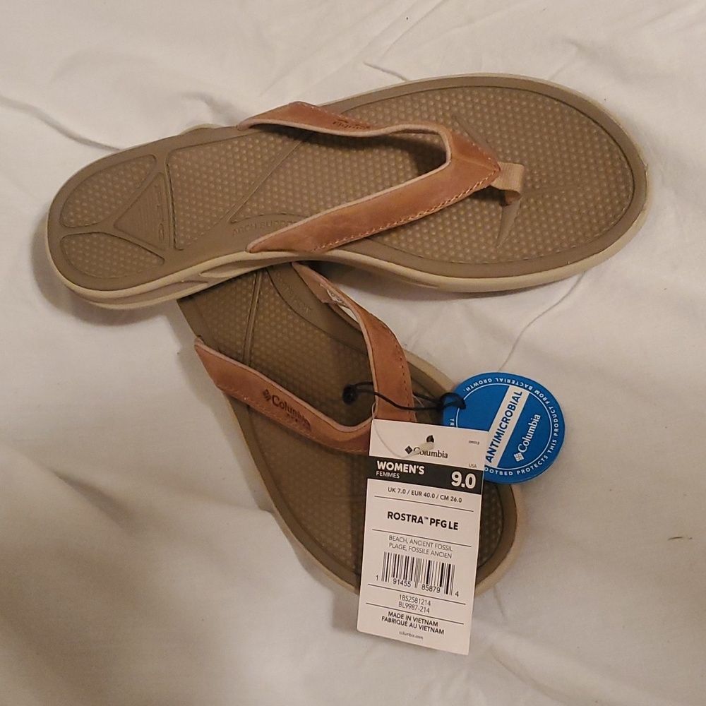 Womens Colombia Sz 9 sandals